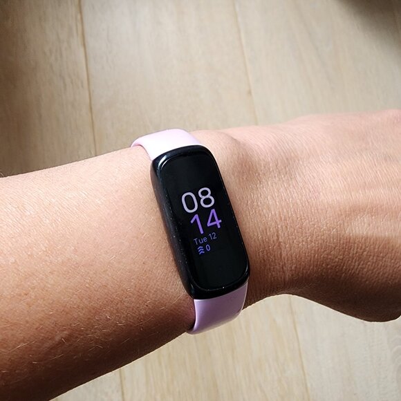 Fitbit - Inspire 3 Health & Fitness Tracker - Lilac Bliss Band Size Small - Picture 1 of 10
